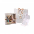 Coffret naissance prêt à offrir Sophie la girafe et hochet coeur