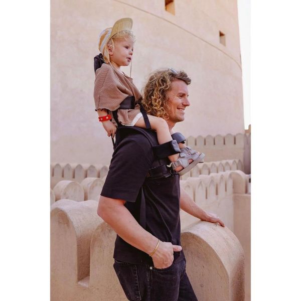 Porte bébé d'épaule G5 Sand Premium + Pare soleil pour porte bébé d'épaule G5 Black