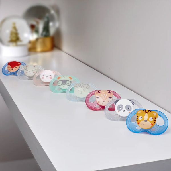 Lot de 2 sucettes Soft Touch Friends 6-18 mois (aléatoire)