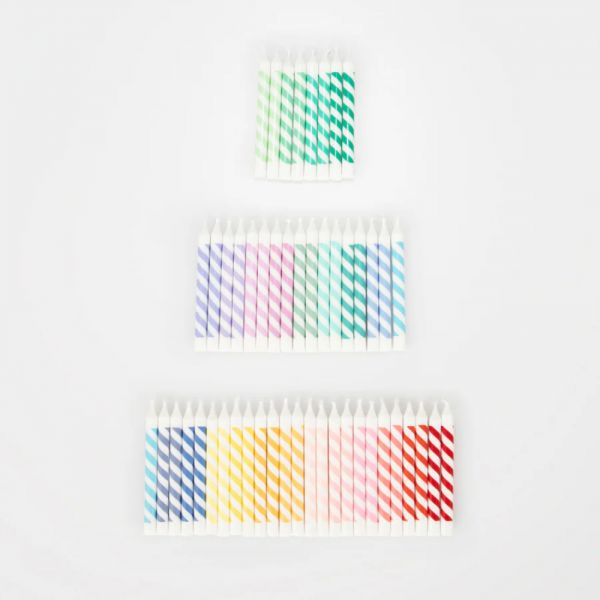Lot de 50 mini bougies à rayures Arc-en-ciel