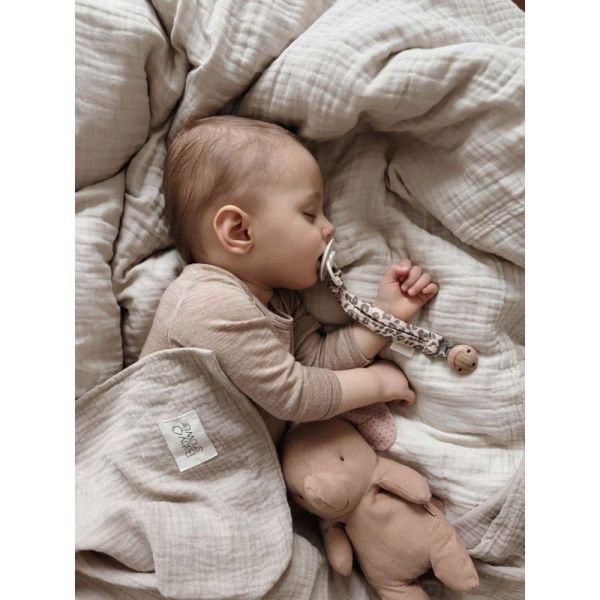 Attache tétine Wood léopard