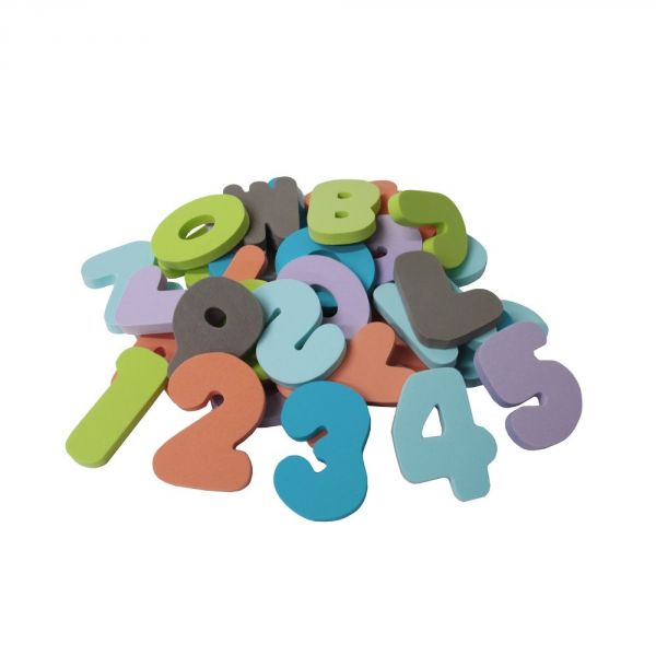 Chiffres et lettres en mousse
