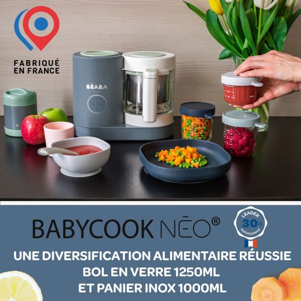 Robot Babycook Neo Gris mineral + Bavoir à manches évolutif et 2 en 1 Sage green + Coffret repas verre Eucalyptus