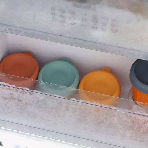 Robot Babycook Neo Night Blue + Coffret 6 portions verre 250ml Sunrise color mix + Lot de 4 cuillères 1er âge silicone Storm