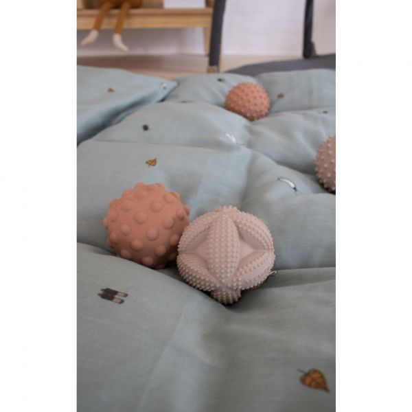 Balle sensorielle en gomme naturelle Isa Rose