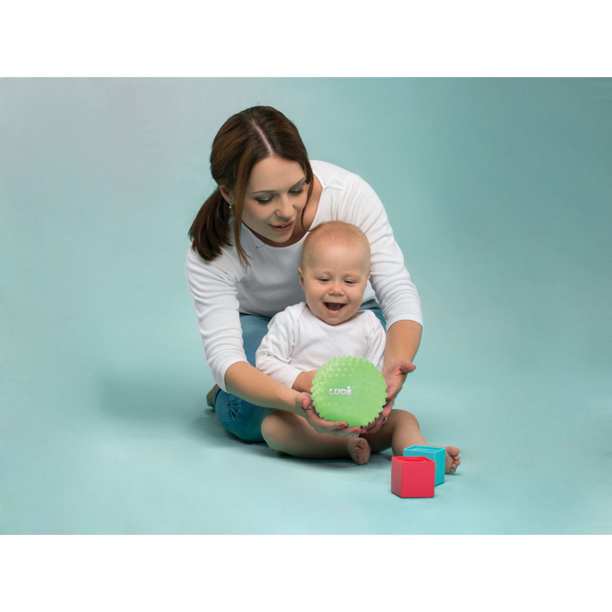 Ludi Jouets Balle Sensorielle Phosphorescente Made In Bebe Ludi Jouets Balle Sensorielle Phosphorescente Made In Bebe