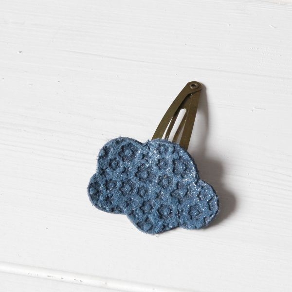 Barrette en cuir Nuage bleu