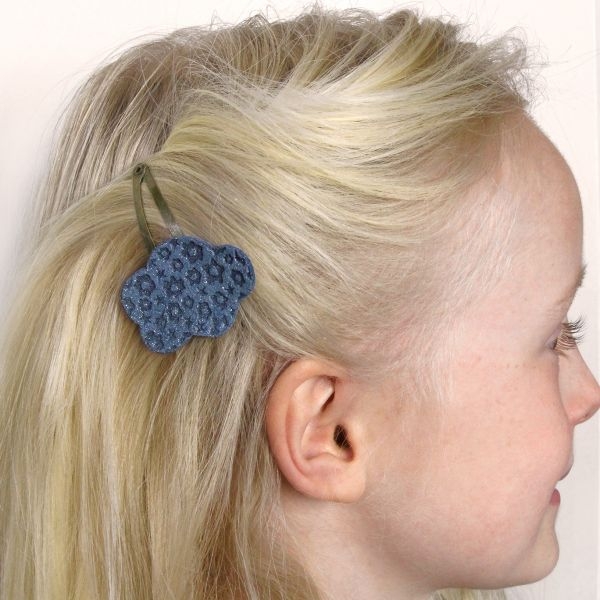 Barrette en cuir Nuage bleu
