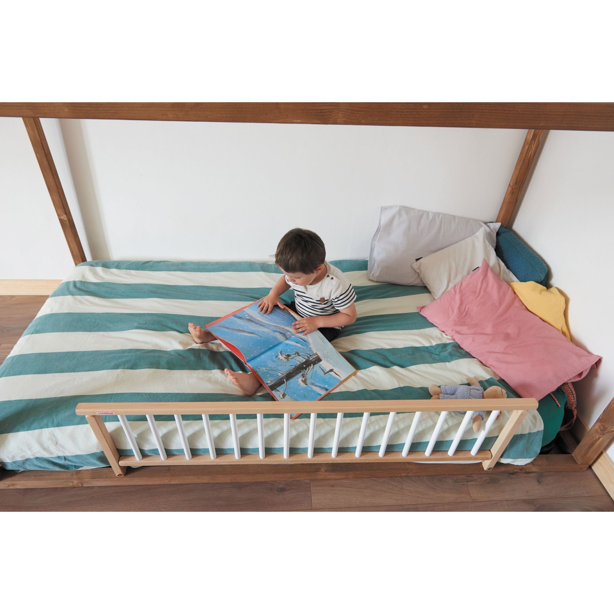 Barrière de lit enfant bois massif couleur bois naturel - La Poste