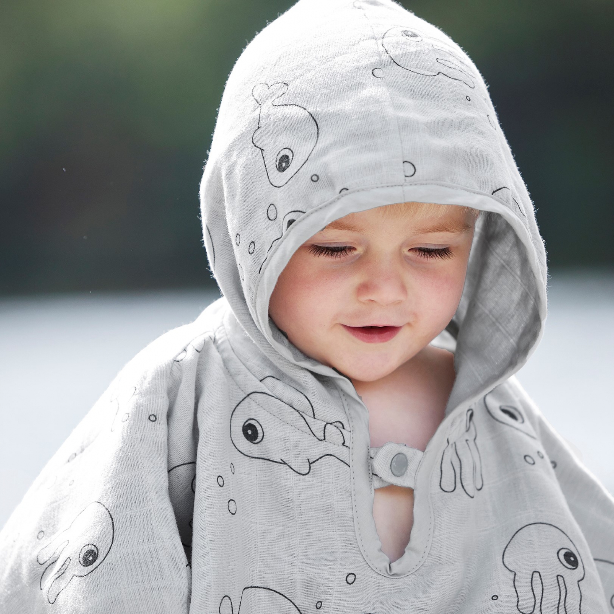 Done By Deer Poncho De Bain Sea Friends Gris Made In Bebe Done By Deer Poncho De Bain Sea Friends Gris Made In Bebe