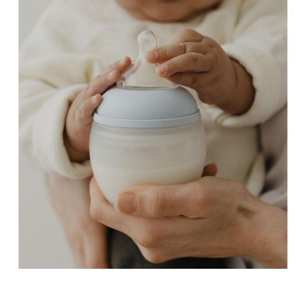 Biberon anti-colique en silicone medical 150 ml, Bleu-ciel