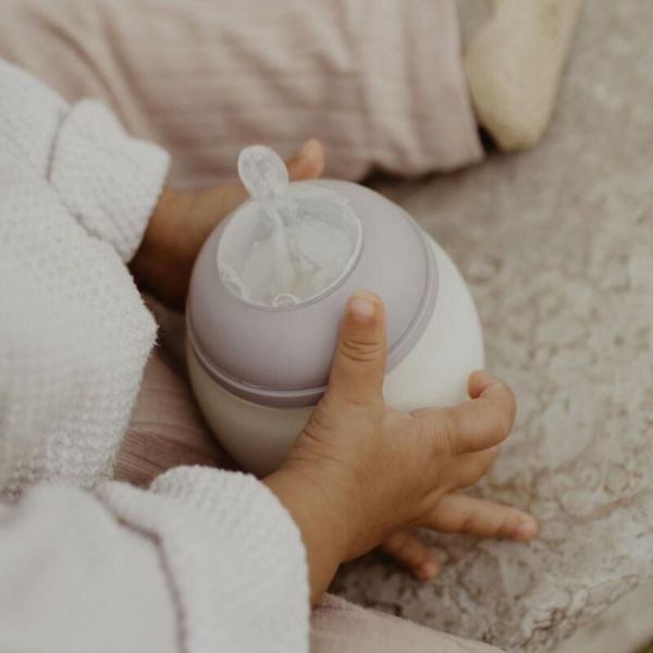 Biberon anti-colique en silicone medical 240 ml, Lilas