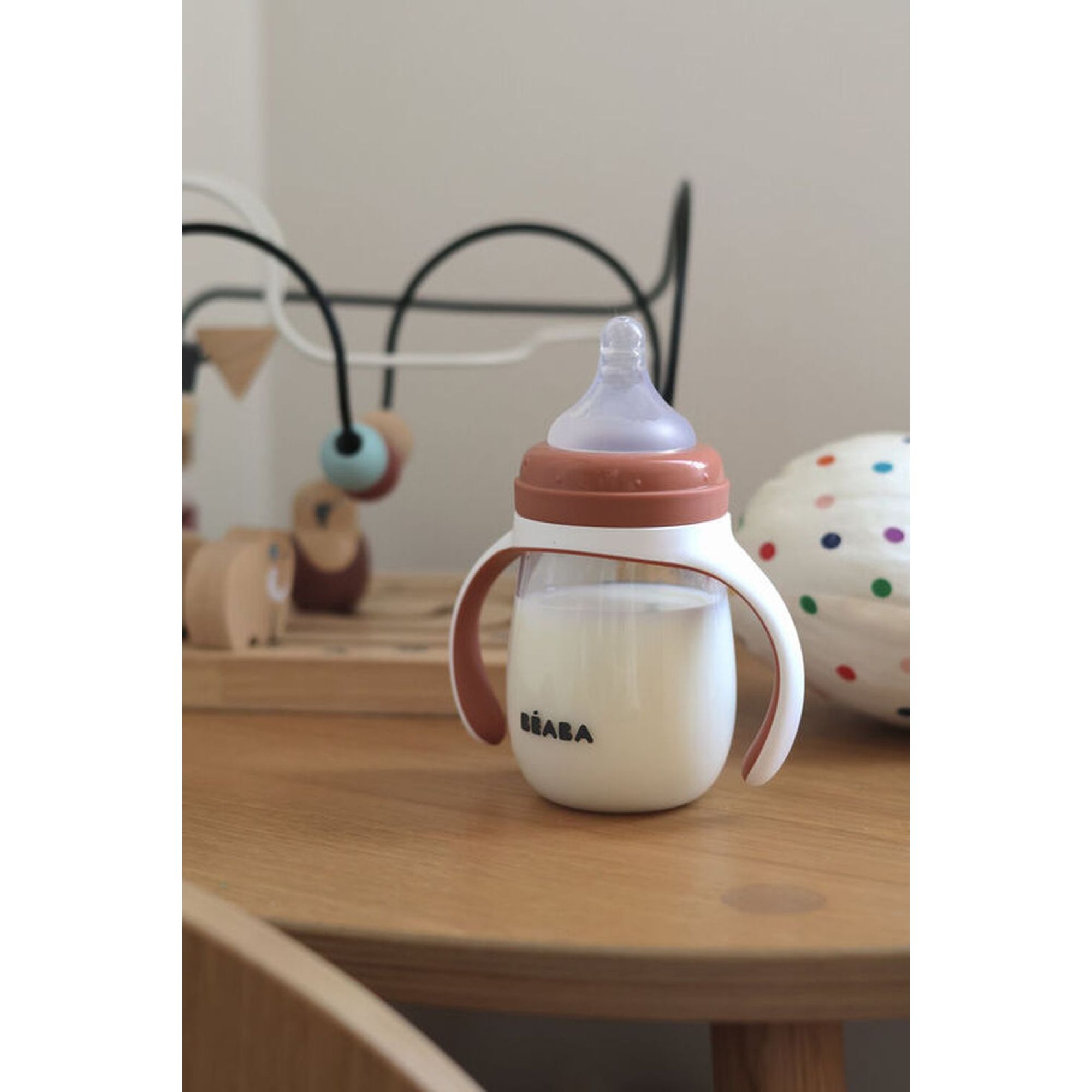 Biberon/tasse D’apprentissage 2 En 1 Béaba - 210 Ml, étanche, Poignées Amovibles, Transition Facile Bébé