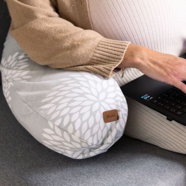 Coussin d’allaitement Big Flopsy Flower gris