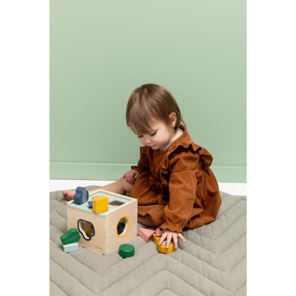 Boîte à formes en bois