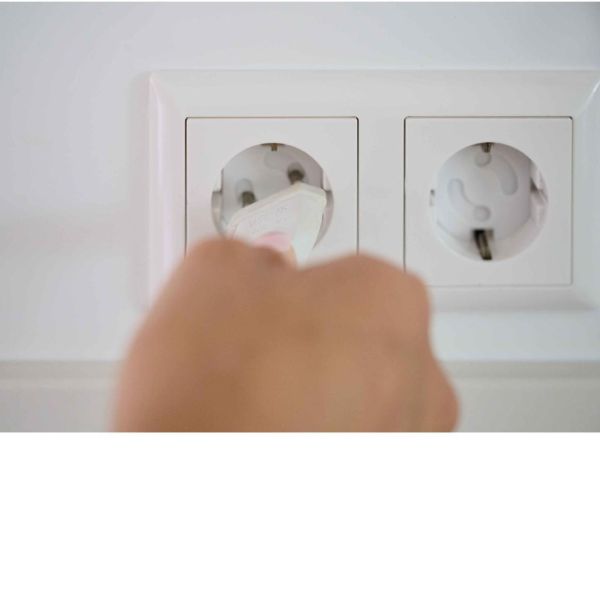 Lot de 6 caches-prises