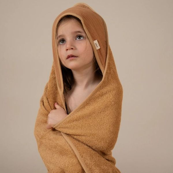 Cape de bain bébé en éponge Camel 95 x 95 cm