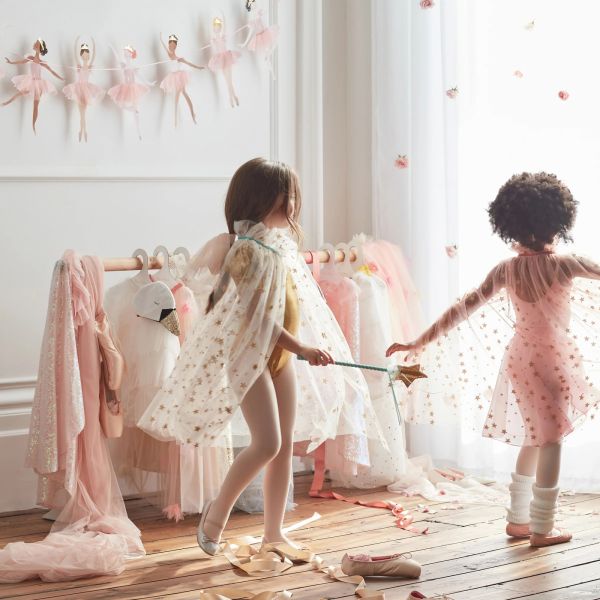 Déguisement cape en tulle rose 3-6 ans