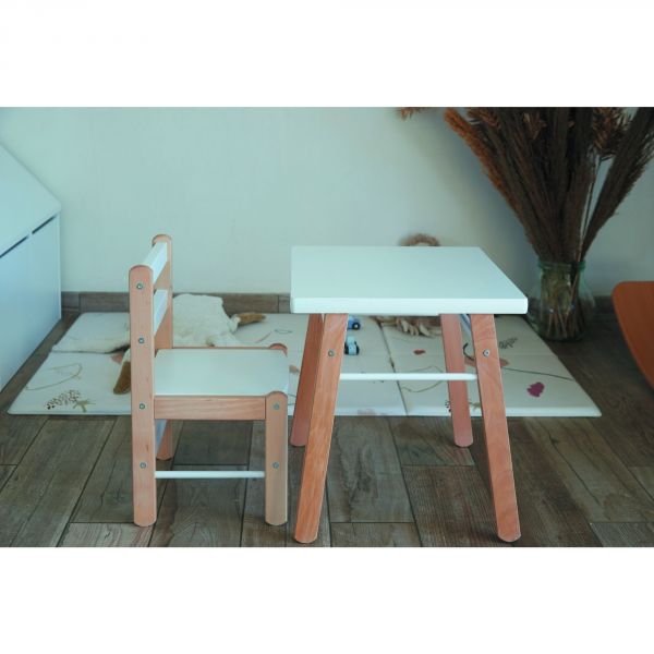 Petite chaise basse enfant Louise Hybride vieux rose