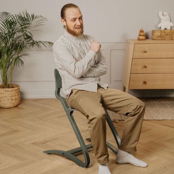 Chaise haute Leander Louie . Sauge