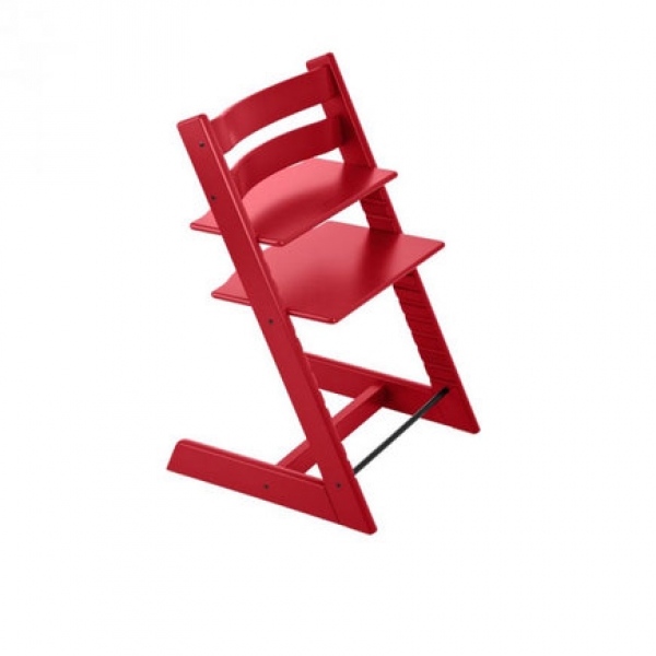 Chaise haute Tripp Trapp rouge de chez Stokke