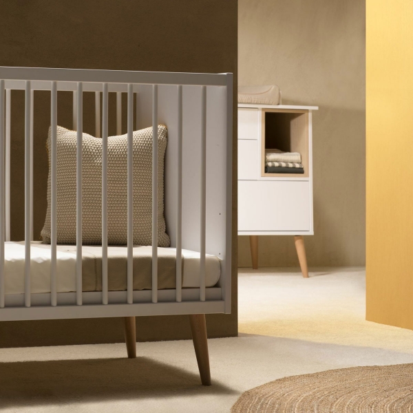 Chambre duo lit bébé 70x140 cm évolutif en lit enfant + commode avec plan à langer Cocoon Ice White