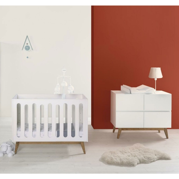 Chambre duo lit bébé 70x140 cm évolutif en canapé + commode avec plan à langer Trendy White