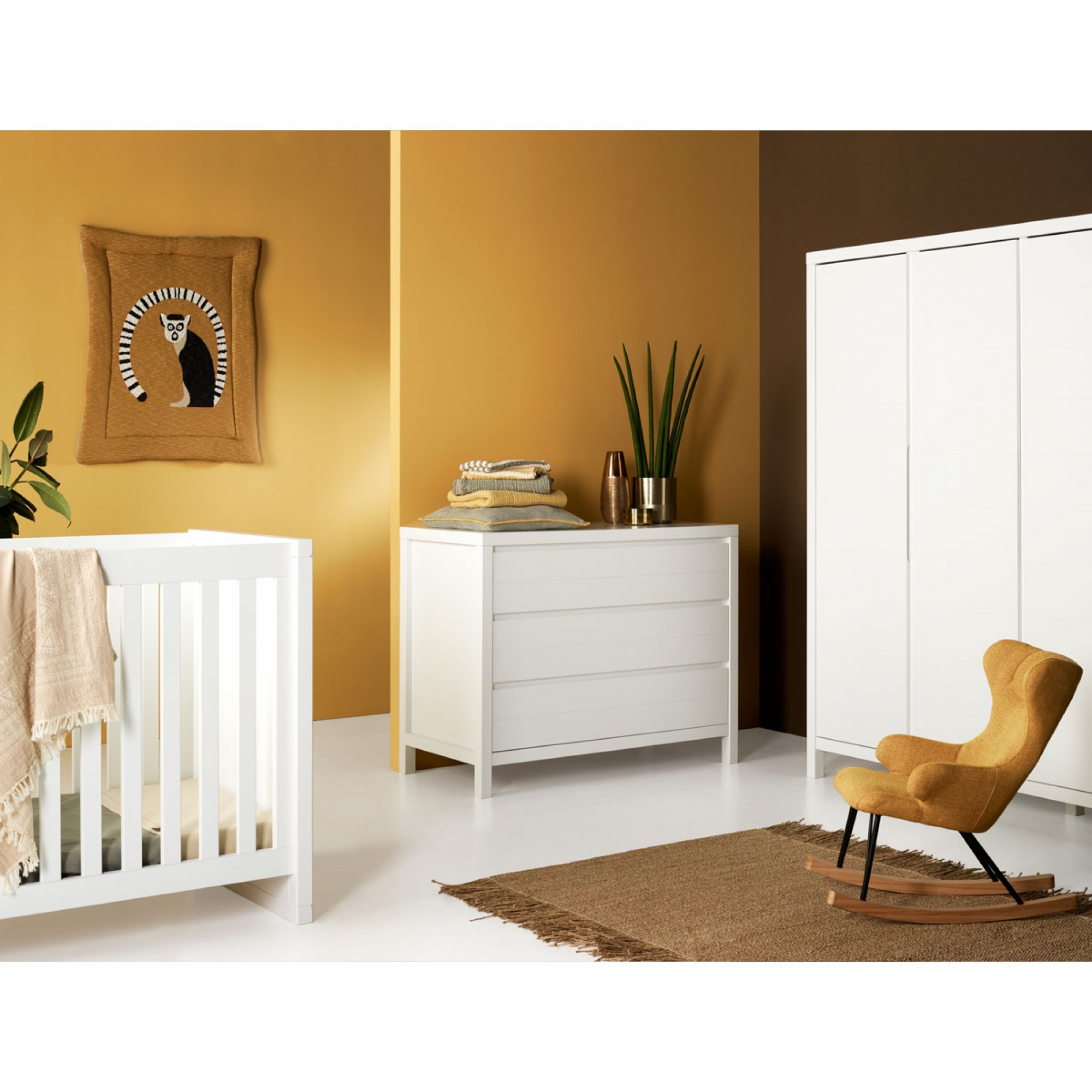 Quax Chambre Trio Lit Bebe 60x1 Cm Armoire Xl Commode Avec Plan A Langer Stripes White Made In Bebe