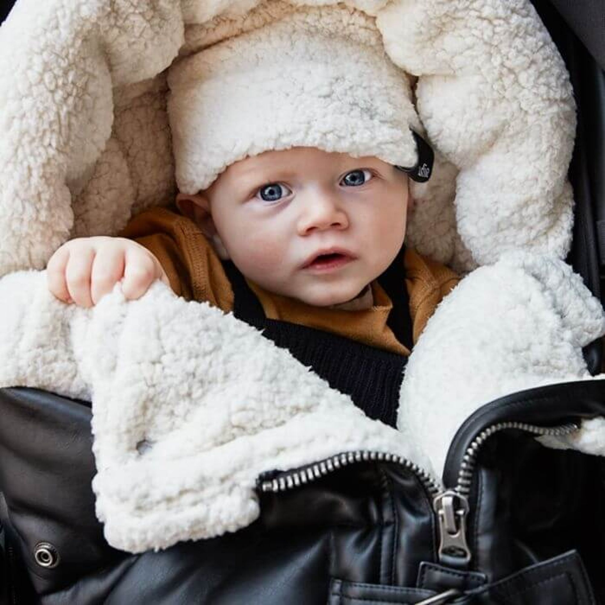 Chancelière Poussette Aviator Black - BABYmatters