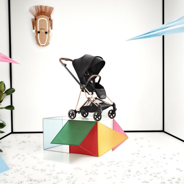Poussette compacte Mios 4 Off White châssis Chrome