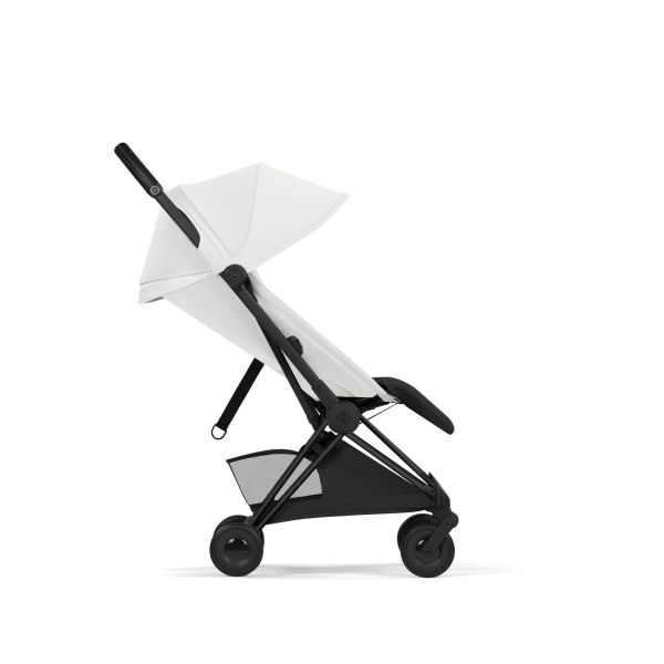 Poussette compacte voyage Coya 2 Style châssis Matt Black Off White