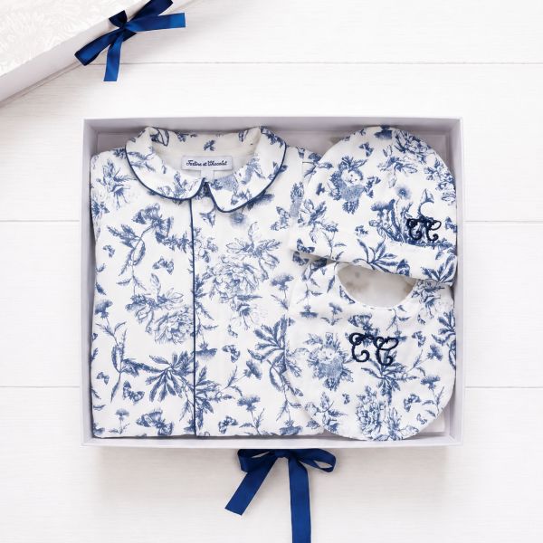 Coffret naissance bébé imprimé Toile de Jouy 3 mois