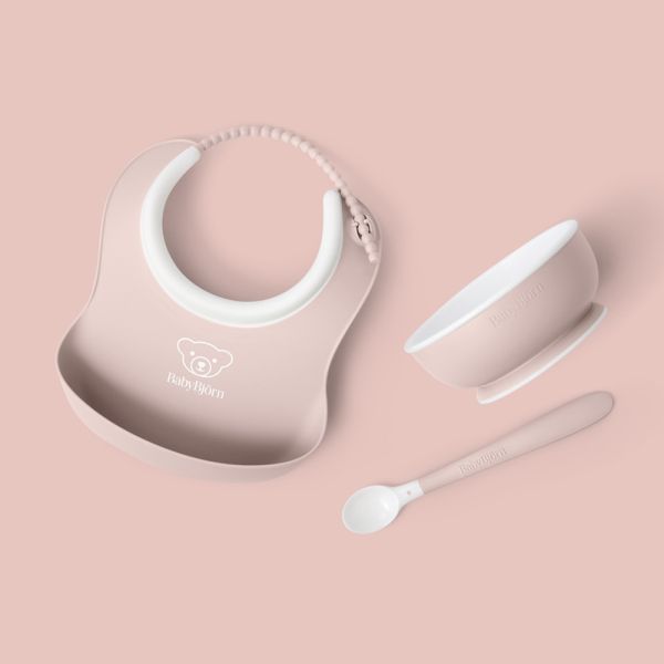 Coffret repas avec bavoir rose pastel