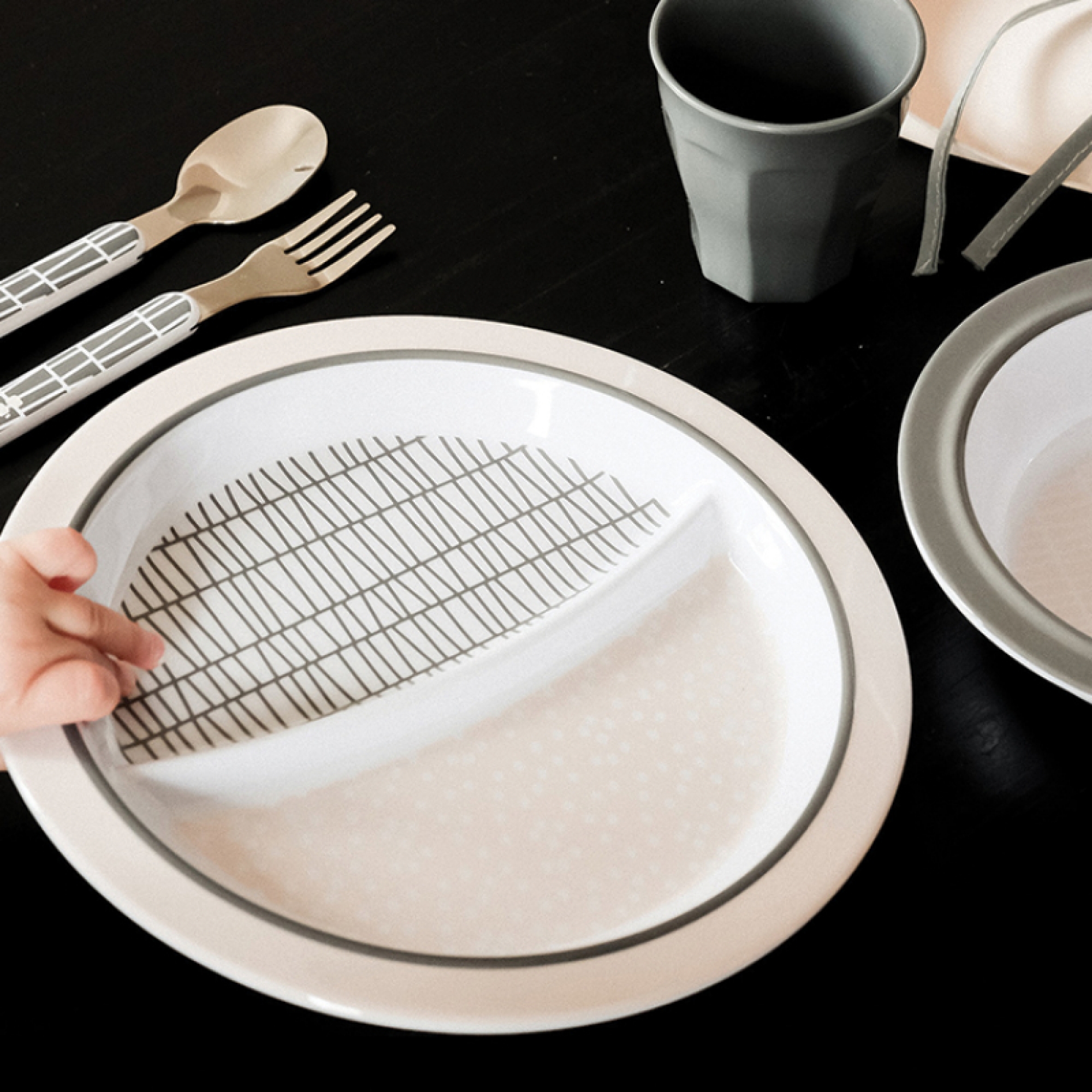 Beaba Coffret Repas Bebe Pink Grid Made In Bebe Beaba Coffret Repas Bebe Pink Grid Made In Bebe