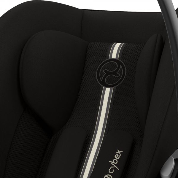 Siège auto Cloud G i-Size Tissu Plus Moon Black