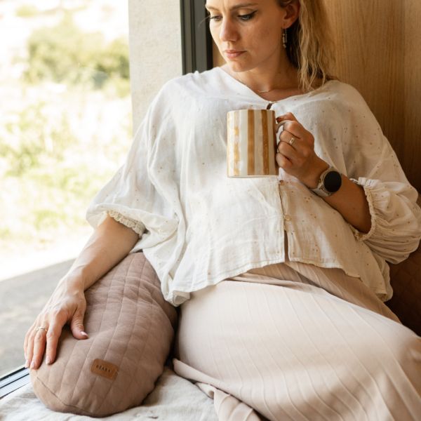 Coussin d’allaitement Big Flopsy Fleur de coton Cacao