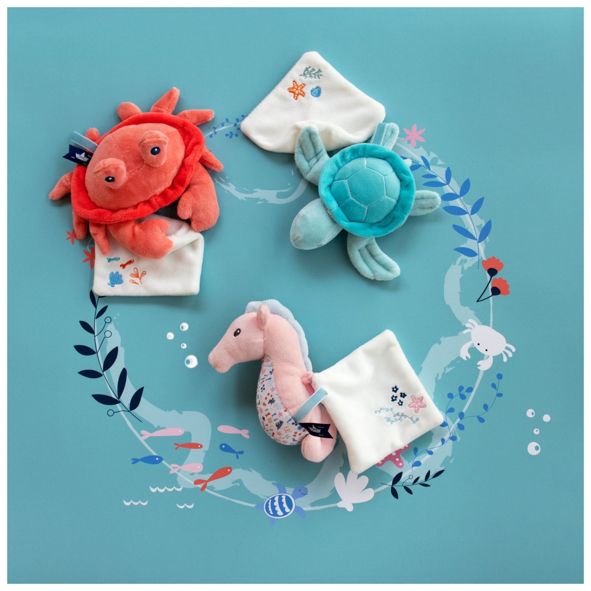 Doudou et compagnie Crabe avec doudou Corail