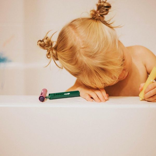 Jouets de bains crayons