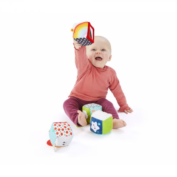 Jouet d'éveil Cubes d'activités