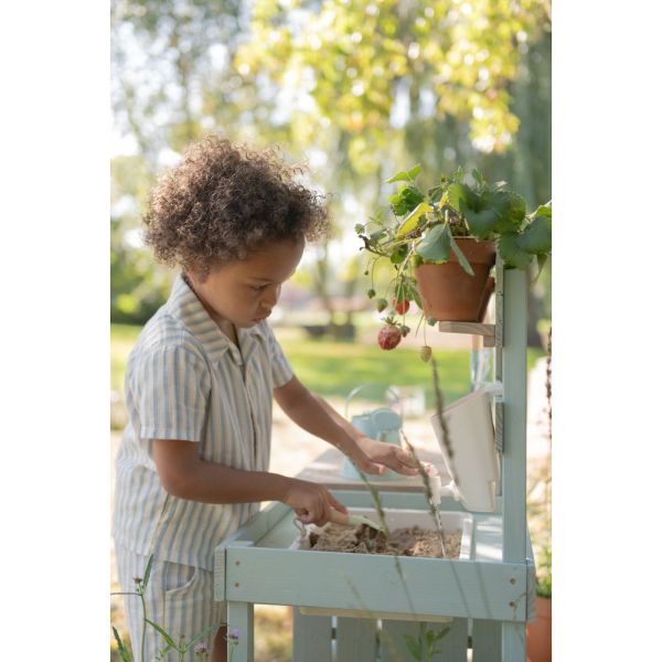 Cuisine d'extérieur en bois