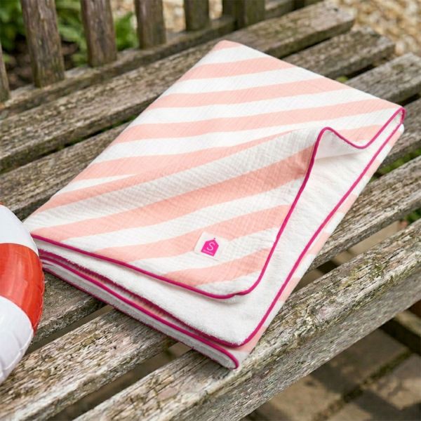Drap de plage rose