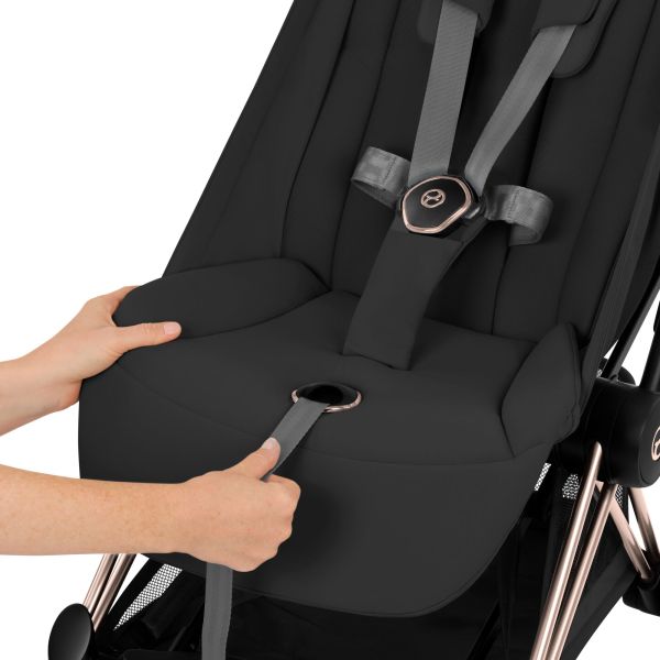 Poussette duo compacte Coya 2 avec nacelle pliable châssis Rosegold Sepia Black