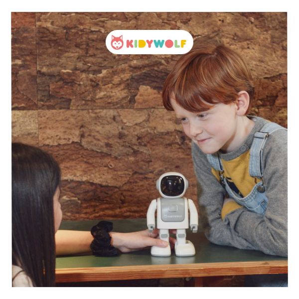 Enceinte dansante robot