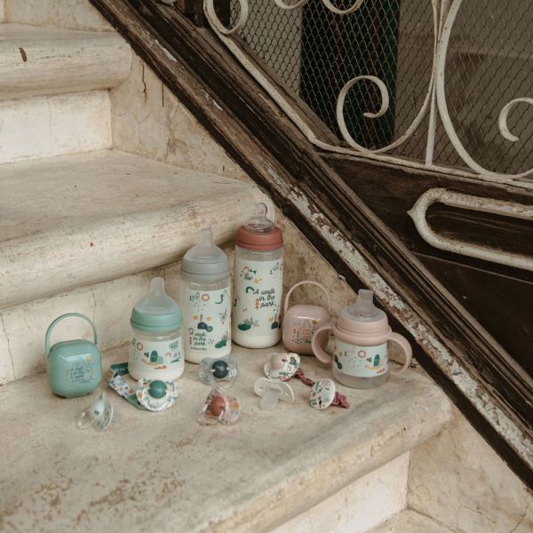 Biberon à anses 150 ml 6 mois et plus Walk in the park Rose