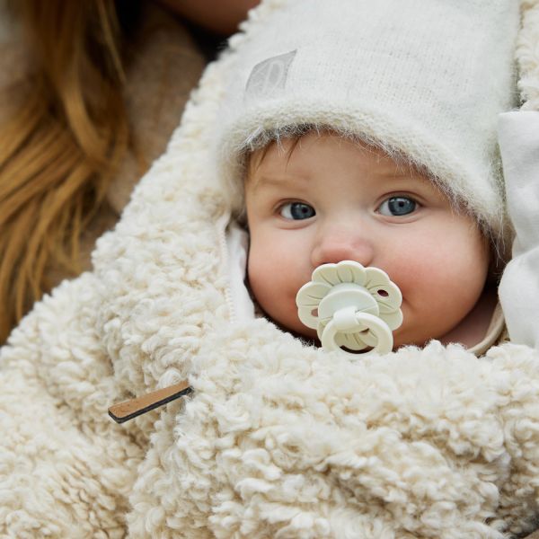 Bonnet bébé d'hiver tricoté 0-6 mois Vanilla White