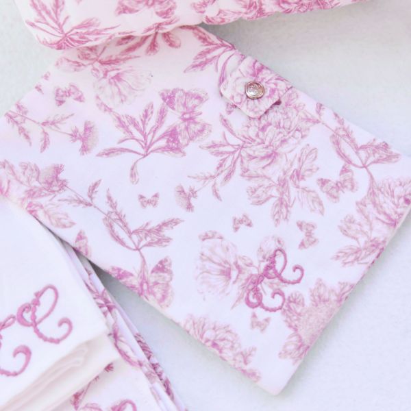 Protège carnet de santé en Toile de Jouy Rose