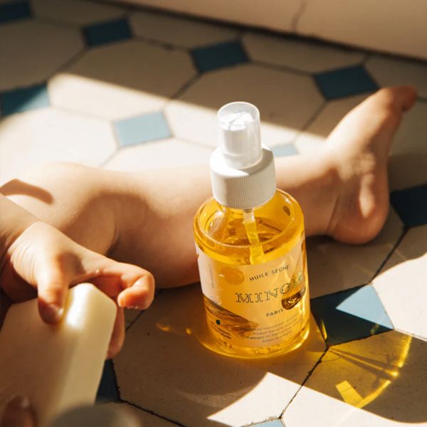 Huile sèche corps, cheveux et massage