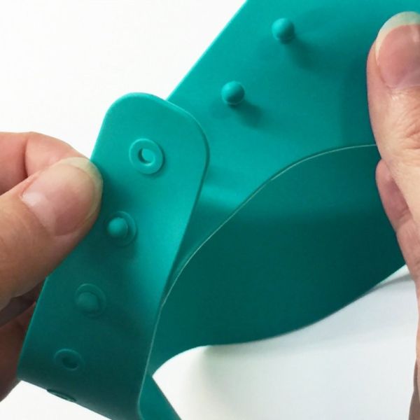 Bonnet de bain bébé réglable en silicone Kap, bleu