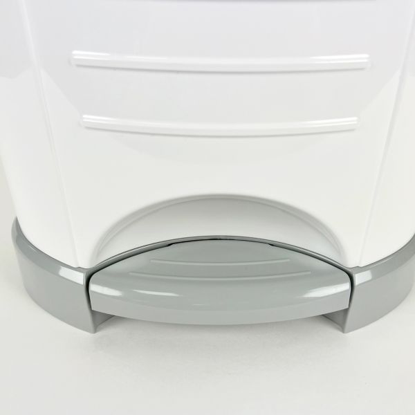 Poubelle à couches 9L + 1 recharge