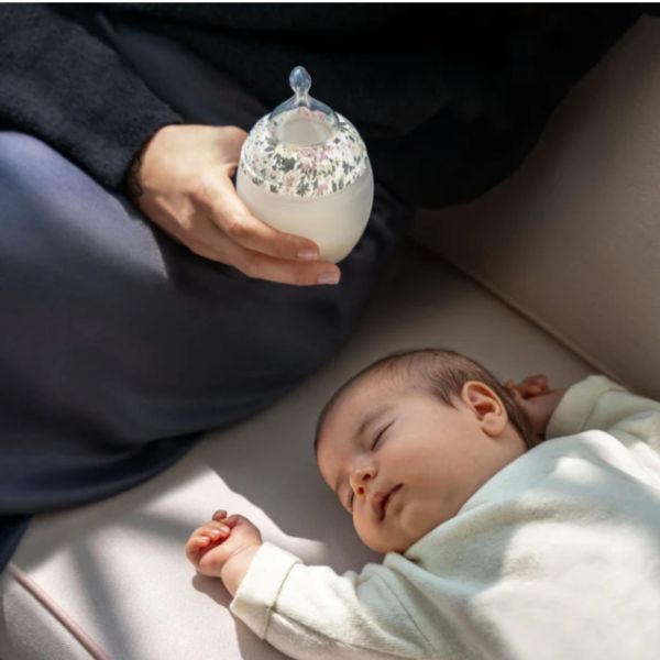 Biberon anti-colique 330 ml en silicone médical, Liberty Honey Dew Rose 3m+